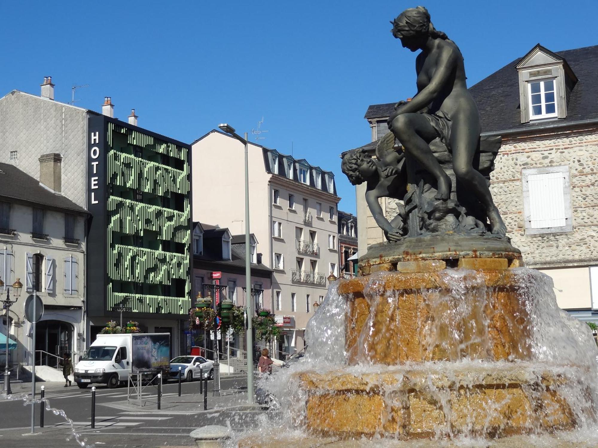 Cit'Hotel De La Marne Tarbes Exterior foto