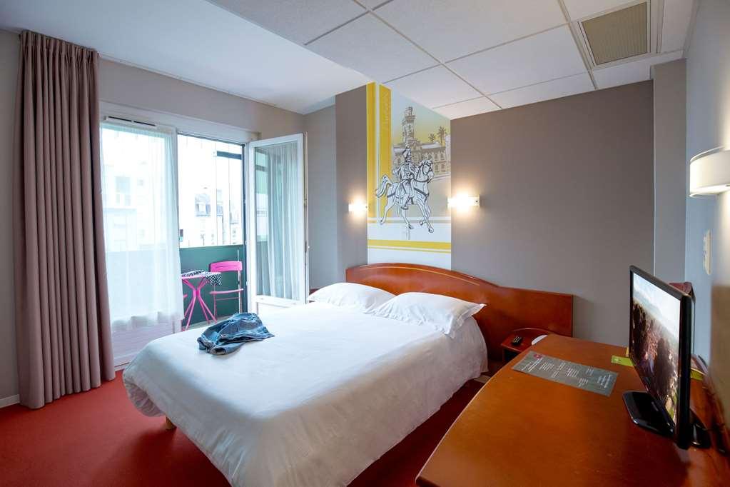 Cit'Hotel De La Marne Tarbes Zimmer foto