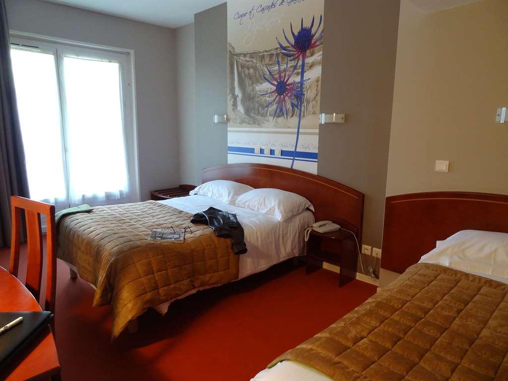 Cit'Hotel De La Marne Tarbes Zimmer foto